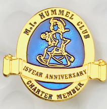 Hummel Club Charter Member 15 Year Anniversary Pin Gold Tone Enamel Vintage - $10.00