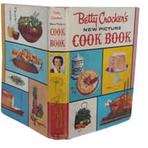 Betty Crocker’s New Picture Cook Book 1961 First Edition Second Print Hardcover - £51.72 GBP