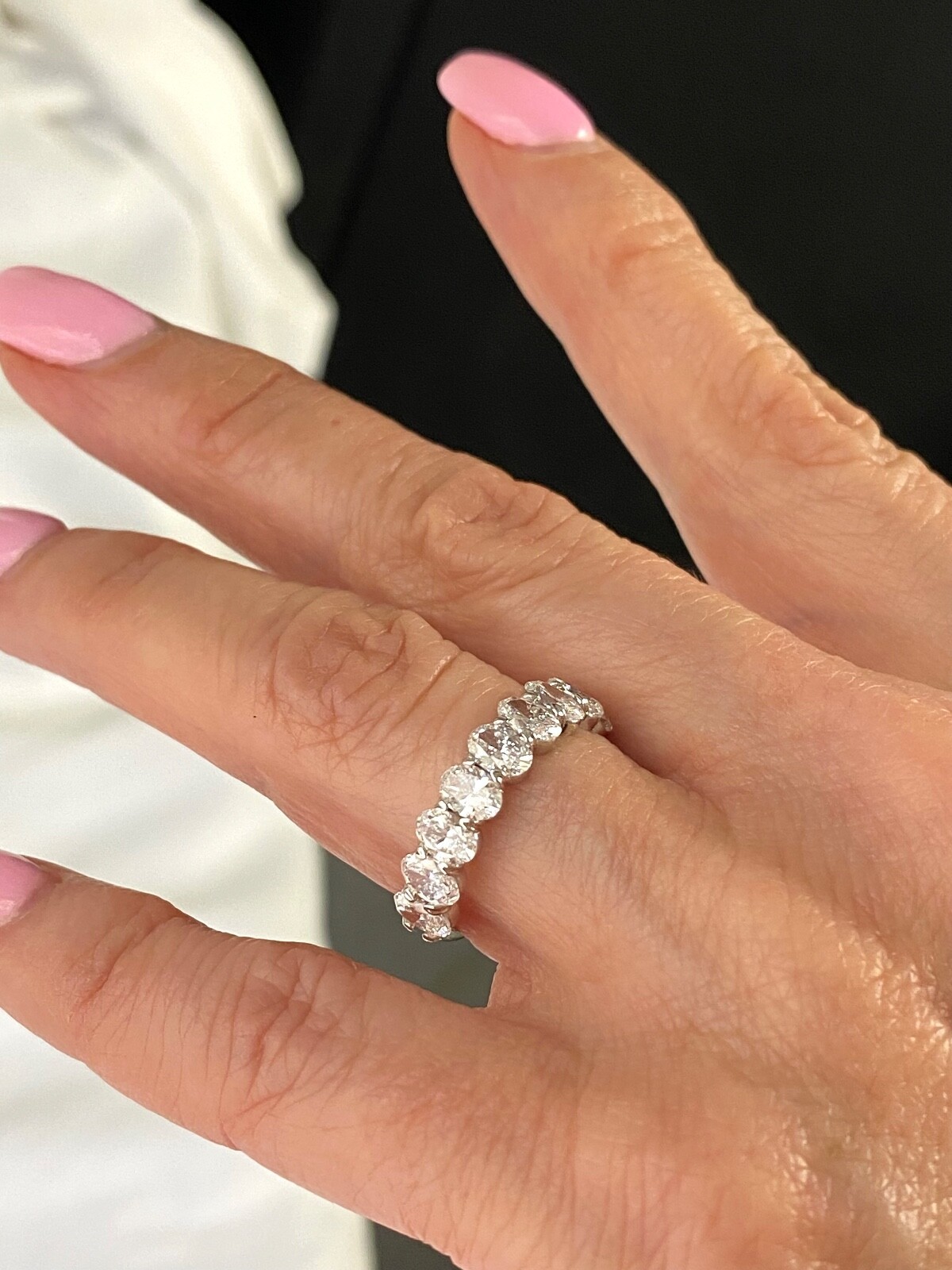 2.25 CT Coupe Ovale Labo Grown Diamant Demi Éternité Anneau de Mariage 14k Or Item image 15