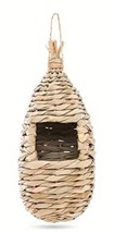 HUMMINGBIRD / SMALL BIRD HOUSE - $4.04