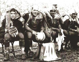 Ray Nitschke 8X10 Photo Green Bay Packers Picture Nfl Football On Bench Muddy - £3.87 GBP