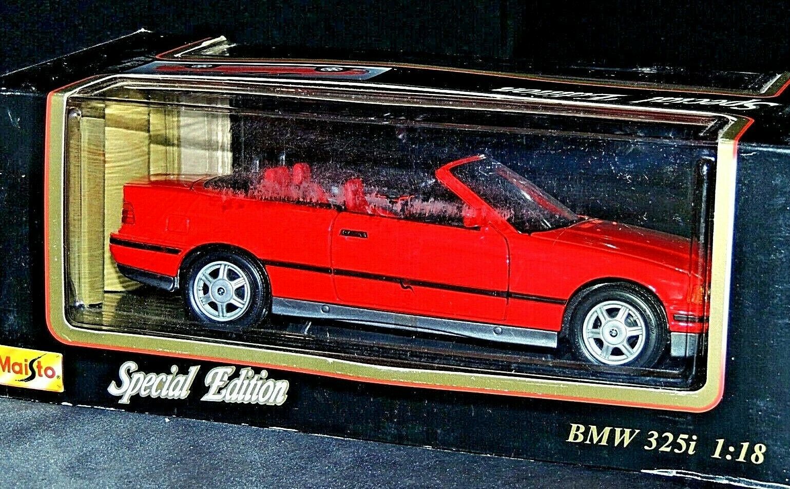 Primary image for BMW 325I Convertible Maisto Special Edition 1:18 AA20-7553 Vintage Collectibles