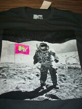Vintage Style MTV Music Television ASTRONAUT T-Shirt MENS SMALL NEW w/ TAG - $19.80