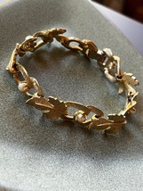 Vintage Alternating Goldtone Leaf &amp; Faux White Pearl Bead Link Bracelet – 7 inch - £9.02 GBP