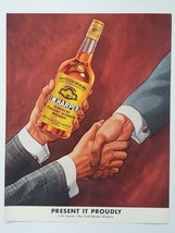 1940 I.W. Harper Bourbon Whiskey Bottled in Bond Handshake Vintage Print Ad - $185.15 MXN