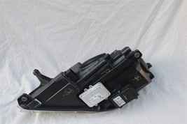 09-11 Volkswagen VW Tiguan Headlight Xenon HID Passenger Right - RH image 8