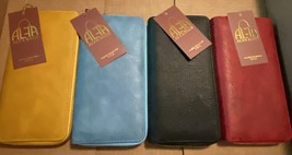 Lot of 4 Alfa Bag Wallets New with tags - $284.31 MXN