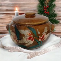 USA Pottery Antique Bean Pot Crock Floral Handpainted 2 Qt Primitive Farmhouse  - $59.39