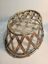Metal Basket Oval Woven Design with Handle image 4