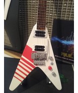 BUCKETHEAD - Jackson Flying V White 1:4 Scale Replica Guitar ~New~ - $506.30 MXN