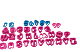 59 Vintage Plastic Cookie Cutters Dough Numbers Letters 2 in Blue Pink Play - £46.92 GBP