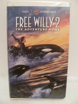 VHS Free Willy 2: The Adventure Home (VHS, 1995, Clam Shell) - £8.64 GBP