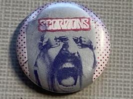 SCORPIONS Blackout 80s Metal Album Cover Vintage 1&quot; Pinback Pin Button c1984 - £3.06 GBP