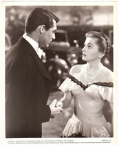 Alfred Hitchcock&#39;s SUSPICION (1941) Cary Grant &amp; Joan Fontaine First Mee... - £59.95 GBP