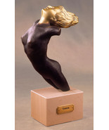 Figure Woman Bust Certificate Authentic Spain New  - $950.00