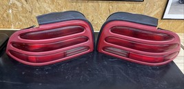 1994-1995 Ford Mustang Tail Light Pair LH RH Driver &amp; Passenger Taillights - £88.40 GBP