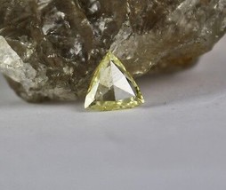 8X8 Mm Natural Rose Cut Yellow Diamond Triangle Cut 0.98 Carats For Ring Pendant - £1,720.14 GBP