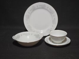 Vintage 1960s NORITAKE Japan 6315 ARMAND 4-Piece Luncheon, Breakfast, Te... - $42.36 CAD