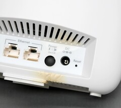 NETGEAR RBK43S Orbi AC2200 Tri-Band Whole Home WiFi System image 6