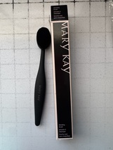 Mary Kay Blending Brush - $15.00
