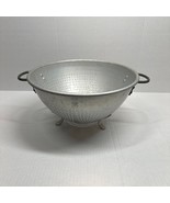 Vintage Wear-Ever Aluminum Colander Self-Standing #3125 Made in USA Handles - $512.19 MXN