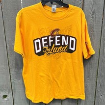 Cleveland Cavaliers 2017 Defend the Land Gold T-Shirt Men&#39;s Adult XL Gildan Cavs - £7.90 GBP