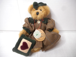 Boyds Bears &amp; Friends Bailey Plush Jointed Teddy Bear w/Tags Heart Pillo... - £12.75 GBP