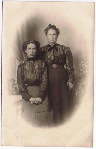 Primary image for RPPC Postcard Portrait Mother Daughter Early 20th Century H E Poole Photo