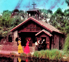 1960 Little Chapel By A Lake Knotts Berry Farm &amp; Ghost Town California Postcard - £7.12 GBP