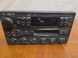 99-09 Ford OEM AM/FM Cassette Player Radio Windstar Explorer Ranger F150... - $1,688.45 MXN