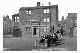 pt4850 - Guiseley , The Cross Inn &amp; Stocks , Yorkshire - print 6x4 - £2.20 GBP