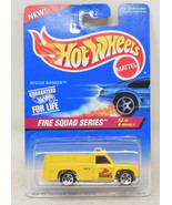 Hot Wheels Fire Squad Series #2 of 4 Models 15274-0918 #425 - $75.38 MXN