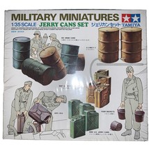 Tamiya Military Miniatures Model Jerry Cans set brand new sealed - $276.64 MXN