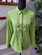Crown &amp; Ivy Women Green Cotton Long Sleeve Collared Button Down Shirt Size Small - £18.09 GBP