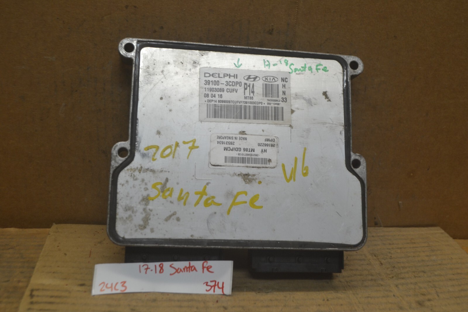 2017-18 Hyundai Santa FE  Engine Control Unit ECU 391003CDP0 Module 374-... - $28.41