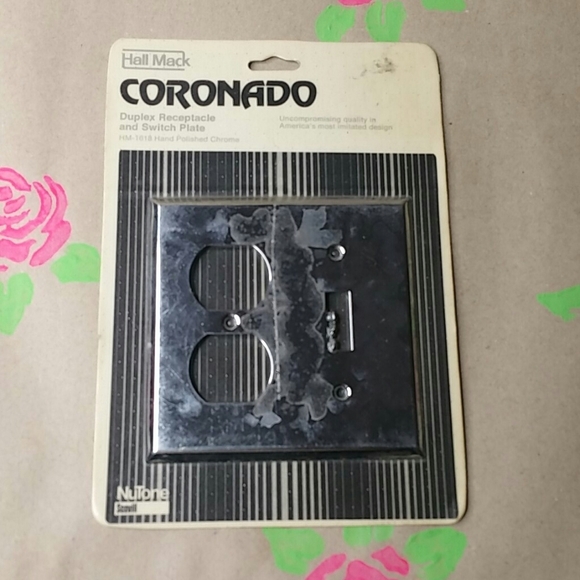 NEW - Vintage Chrome Coronado Duplex Switch Plate - $12.00
