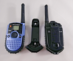 2 Motorola TalkAbout T289 Two Way Radio Walkie Talkies w Belt Holsters Blue - $47.52 CAD