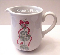 Corelle Coordinates Callaway Ivy Holiday Creamer Green Topiary Red Ribbon - £7.11 GBP