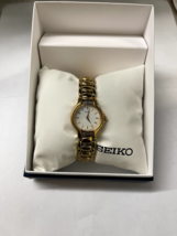 Seiko Womens SXGW72 Gold Tone Quartz Watch MSRP $185 - £146.30 GBP
