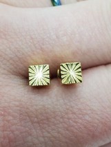 Vintage Trifari Sunburst Stud Goldtone Earrings - £14.07 GBP