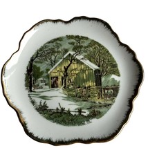Currier &amp; Ives Old Homestead in Winter Decorative Collector Plate Gold Trim - £15.77 GBP