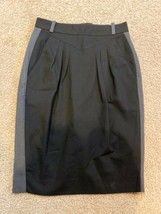 H&amp;M Womens Sz 4 Gray Black Back Zip Lined Pencil Skirt Business Office Modern - £11.18 GBP