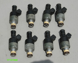 92-97 LT1 Fuel Injectors 94-97 Model 17121068 Set of 8 CORES FOR PARTS 0... - $40.00