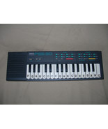 VTG Yamaha Portasound PSS-30 Mini Square Wave Synthesis Digital Keyboard  - $24.74