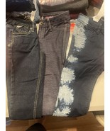 Girls Jeans Size 7 (3 Pair) - $323.67 MXN
