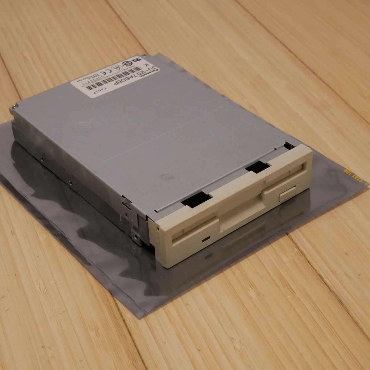 Full-size item image