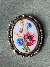 Vintage Large White Glass w Blue &amp; Red Flowers Oval in Faux Bamboo Goldtone Fram - £5.44 GBP