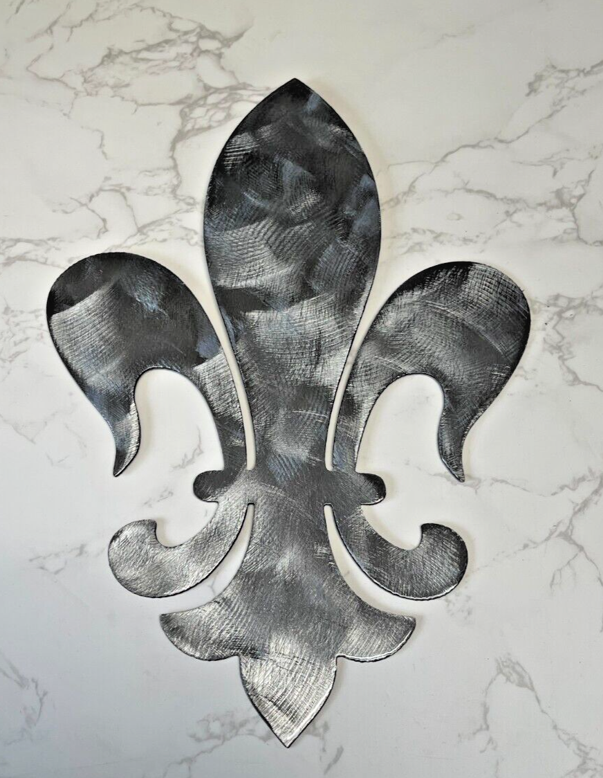 Primary image for Fleur de Lis Polished Steel Silver Metal Wall Decor approx 18" tall