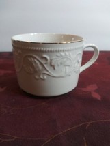 FARBERWARE  CALAIS Mug White Embossed 22K Gold Trim AS IS - £6.21 GBP