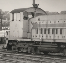 British Columbia Electric Railway Railroad BCER #904 SW900 Locomotive Photo 1962 - $9.49